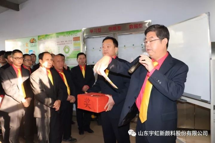 看片软件APP颜料大会之争做弱肉强食中的强者